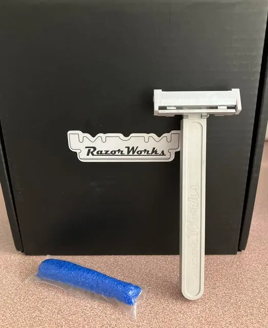 Razor Works R1 Hammerhead safety razor