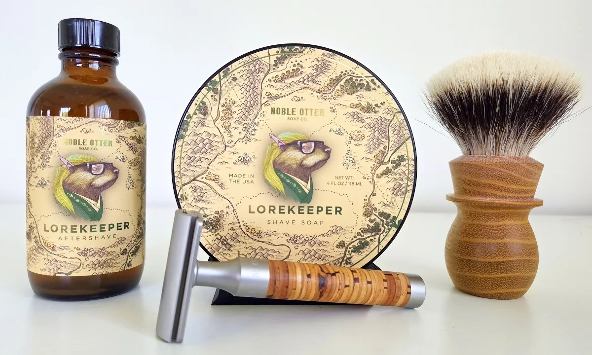 Noble Otter Lorekeeper soap with Muhle Rocca R95 razor and Trotter black locust brush