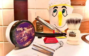 Strike Gold Shave Man of the People shaving soap product shot