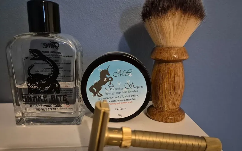 Video thumbnail for Matti Lindholm Ice Tears menthol shave review