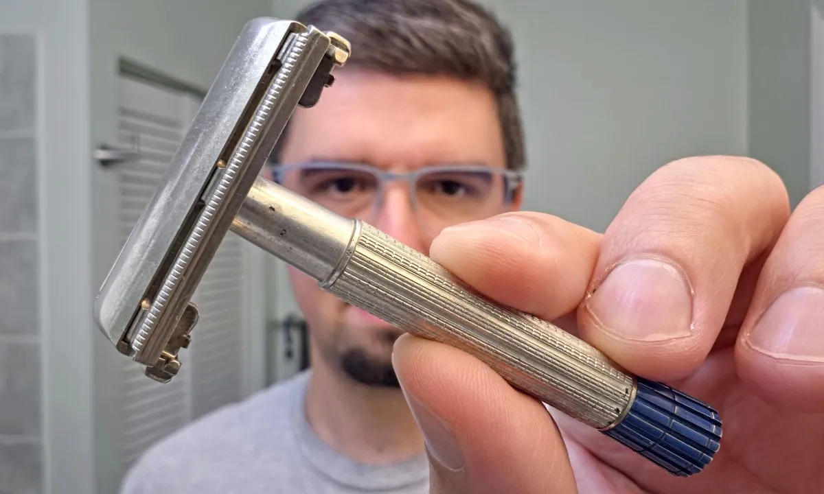 1955 Gillette Blue Tip Super Speed A3 razor with aluminum handle