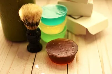 Commando Unscented Shave Soap with Bentonite Clay and Shea Butter